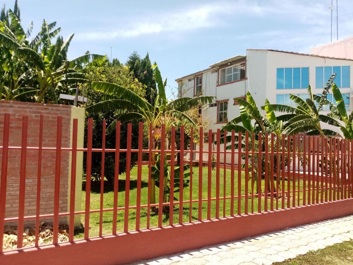 Hotel Cipreses Ixmiquilpan Esterno foto